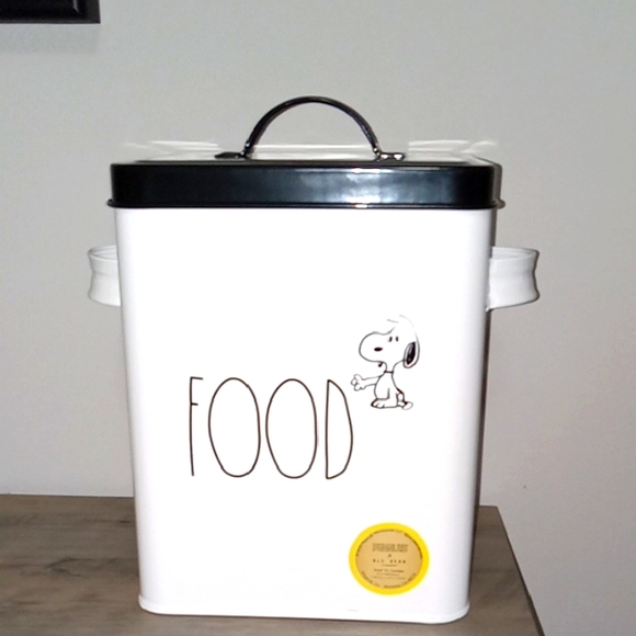 Rae Dunn Peanuts Snoopy Tin Food Container New - Picture 1 of 6